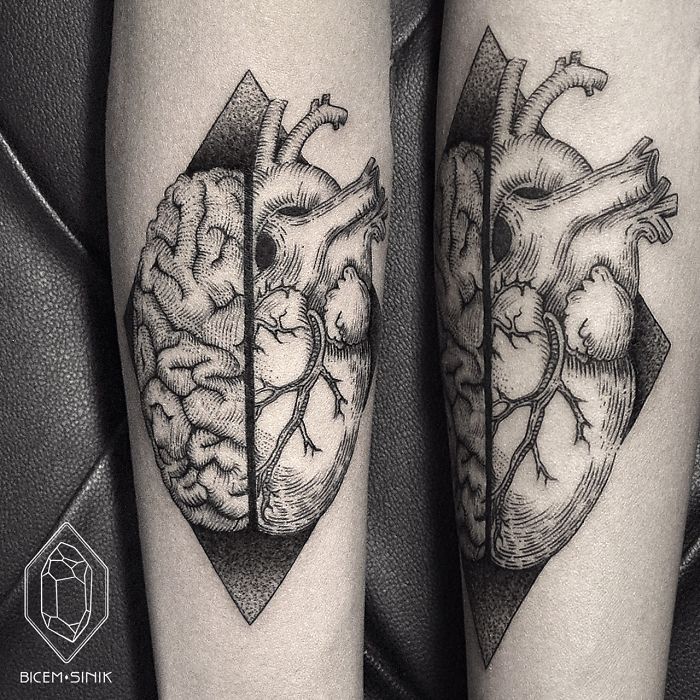 tatuaje corazon y cerebro